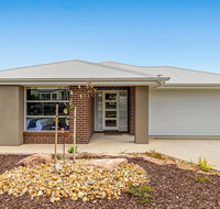 Pelican Waters - Accommodation Gladstone