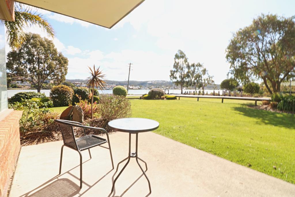 Merimbula NSW Accommodation Gladstone