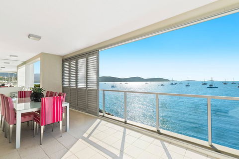 Peninsula Airlie Beach - Accommodation Gladstone 1