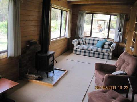 Pennyroyal Raspberry Farm & Cidery - Accommodation Gladstone 2