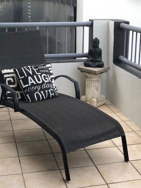 Penthouse Apartment, 7 Beach Road, Coolum Beach - Accommodation Gladstone 0