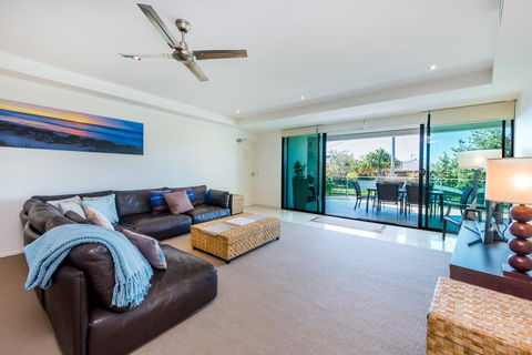 Peregian On The Beach - 5/31 Lorikeet Drive - Accommodation Gladstone 2