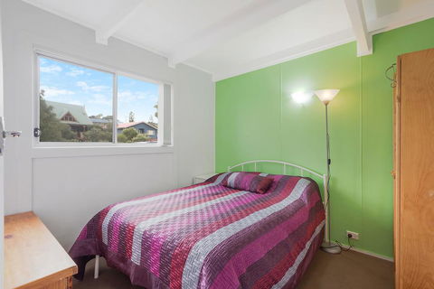 Pet-friendly Beach House @ Kianga - Accommodation Gladstone 1