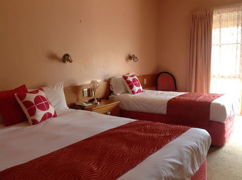 Philadelphia Motor Inn - Accommodation Gladstone 1