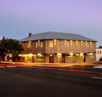 Pier Hotel - Accommodation Gladstone