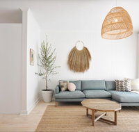 Pine at Arlo's - Refined luxury in Glenelg - Accommodation Gladstone