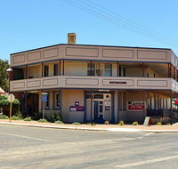 Pingelly Hotel - Accommodation Gladstone