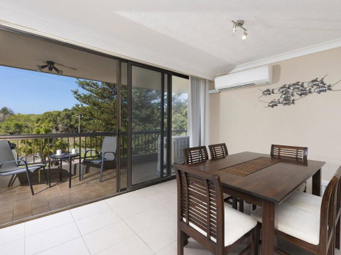 Pinnacle 202 - Accommodation Gladstone 0