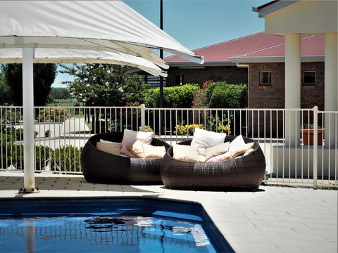Pittsworth Motor Inn - Accommodation Gladstone 3