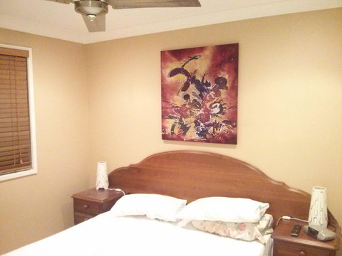 Poinciana Mews - Accommodation Gladstone 2