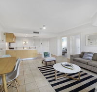 Poolside at Iluka Resort Apartments - Accommodation Gladstone