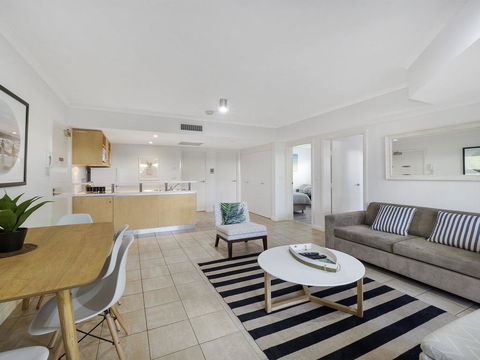Poolside At Iluka Resort Apartments - Accommodation Gladstone 0