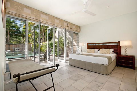 Port Douglas Condo - Accommodation Gladstone 2