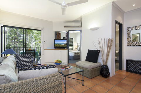 Port Douglas Reef Club Private Apartment 60 - Accommodation Gladstone 2