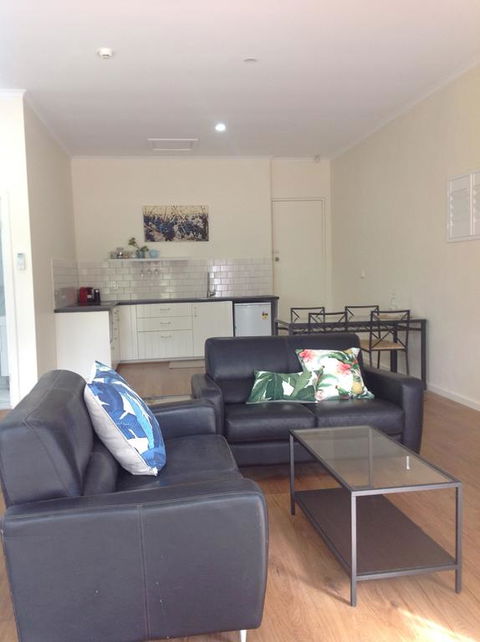 Port Elliot Rural Retreat - Accommodation Gladstone 3