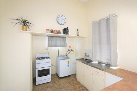 Portside Apartments Maryborough - Accommodation Gladstone 2
