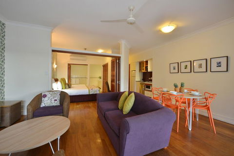 Portside On The Inlet - Accommodation Gladstone 3