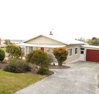 Position on Alexander - Accommodation Gladstone