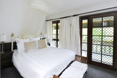 Possum Creek Lodge - Accommodation Gladstone 2