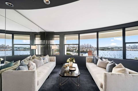 President Towers Apartment - Accommodation Gladstone 1