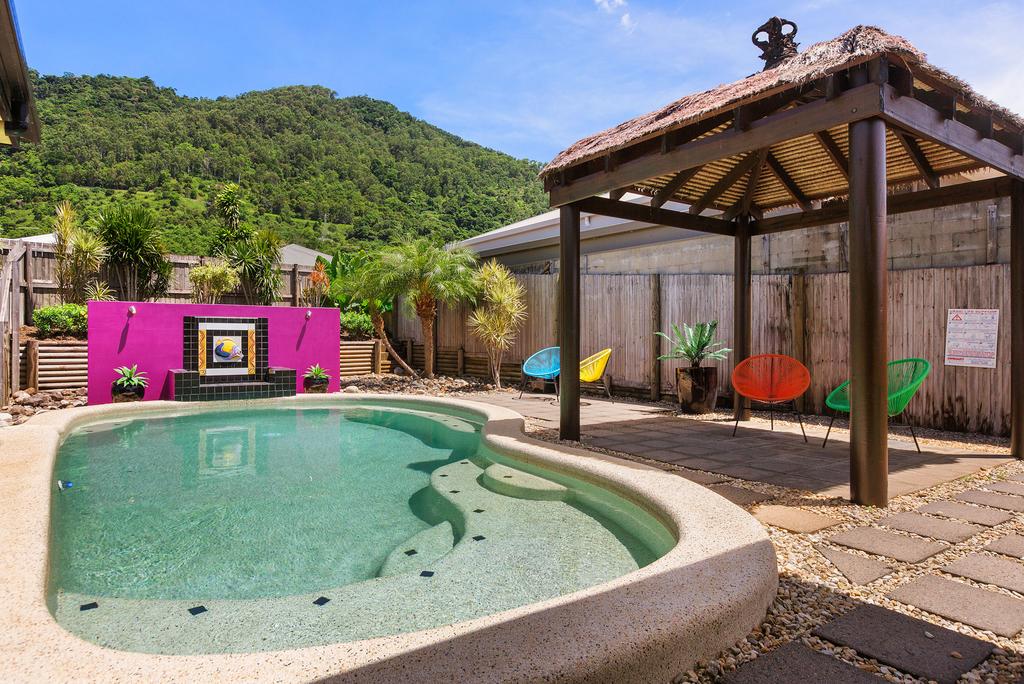 Bungalow QLD Accommodation Gladstone