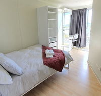 Private modern room - Plaza Building- in City Centre - Accommodation Gladstone
