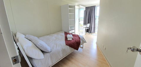 Private Modern Room - Plaza Building- In City Centre! - Accommodation Gladstone 0