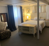 Private room downstairs area - Accommodation Gladstone