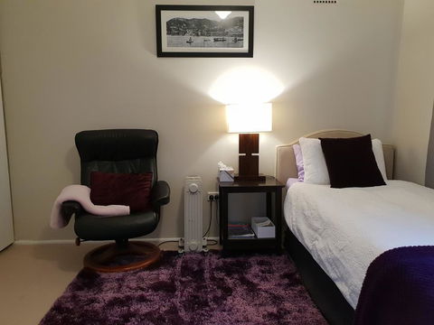 Private Studio - Accommodation Gladstone 0
