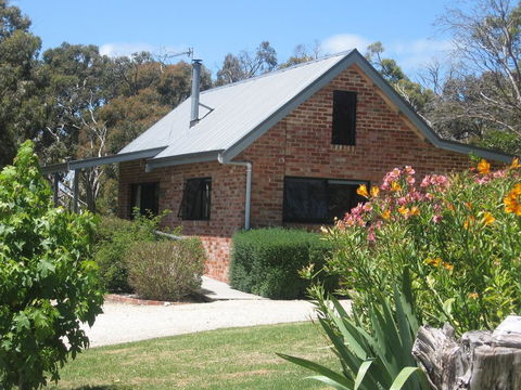 Prom Coast Holiday Lodge - Accommodation Gladstone 0