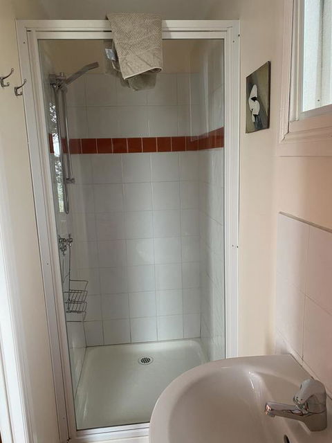 Protea Hill - Accommodation Gladstone 1