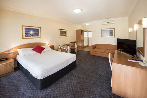 Quality Inn Penrith Sydney - Accommodation Gladstone 2