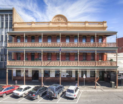 Quality Inn The George Hotel Ballarat - Accommodation Gladstone 0