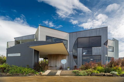 Quarry Hill Lookout - Accommodation Gladstone 0