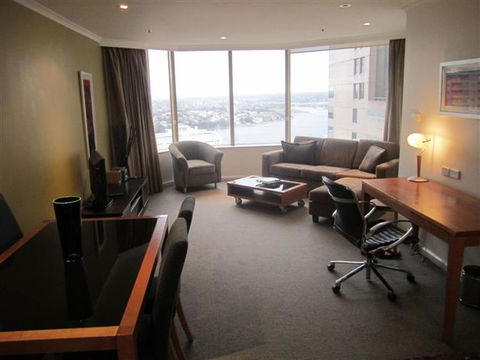 Quay West 2007 - Accommodation Gladstone 3