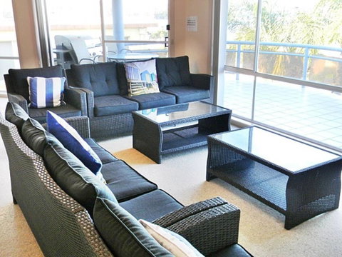 QUAYS 6 - Accommodation Gladstone 1