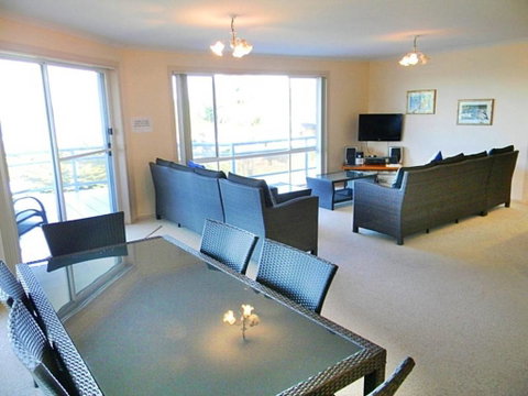 QUAYS 6 - Accommodation Gladstone 3