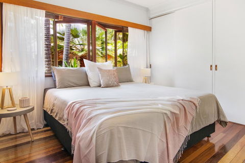 Queenslander At 4 Mile Beach Port Douglas - Accommodation Gladstone 2
