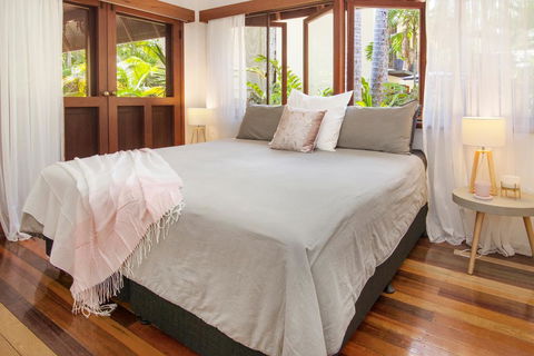 Queenslander At 4 Mile Beach Port Douglas - Accommodation Gladstone 3