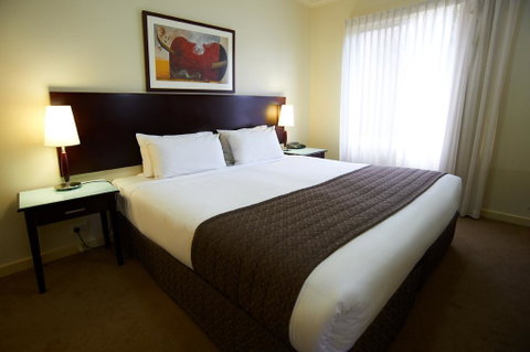 Quest Royal Gardens - Accommodation Gladstone 3