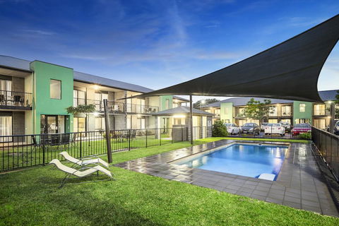 Quest Sale - Accommodation Gladstone 0