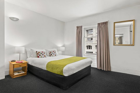 Quest Savoy - Accommodation Gladstone 1