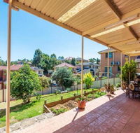 Quiet and spacious living close to all attractions - Accommodation Gladstone