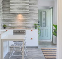 Quiet Pet Friendly Home 3 houses to beach entry with Private Pool Walk to Shops - Accommodation Gladstone