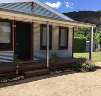 Rail Trail Cottage - Accommodation Gladstone