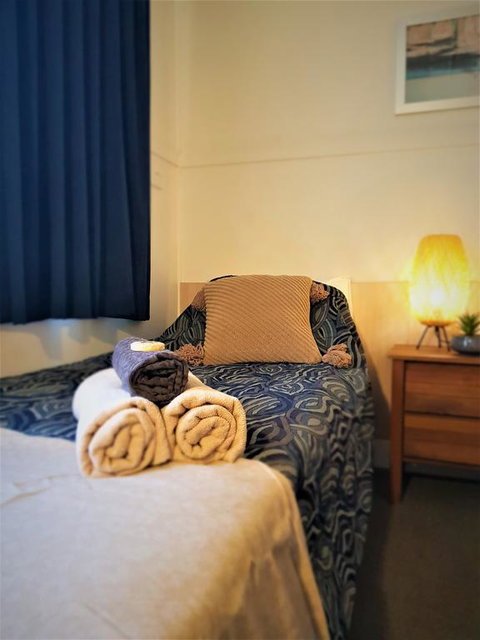 Railway Hotel Bundaberg - Accommodation Gladstone 3