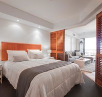 Ramada Golden Beach Unit 506 - Accommodation Gladstone