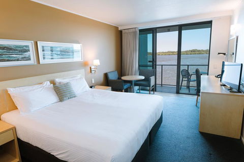 Ramada Hotel & Suites By Wyndham Ballina Byron - Accommodation Gladstone 2
