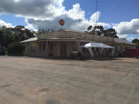 Rand Hotel - Accommodation Gladstone 0