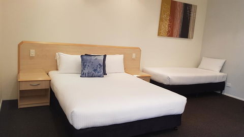 Red Bridge Motor Inn - Accommodation Gladstone 1